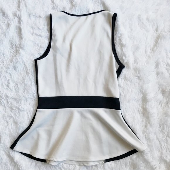 SUZY SHIER Peplum Sleeveless Black White Blouse - Picture 2 of 5